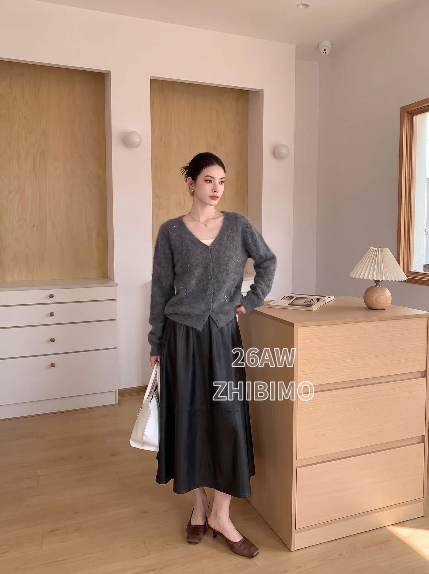 SXYSC01911 Beaded V-Neck Cashmere Knit Cardigan
